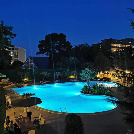 Joya Park * Golden Sands