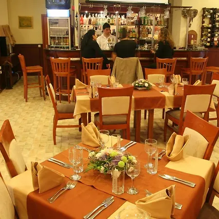 Joya Park * Golden Sands