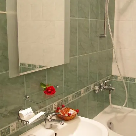 Joya Park * Golden Sands