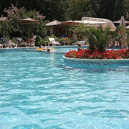 Joya Park Golden Sands